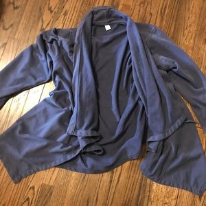 Old Navy Active open sweatshirt